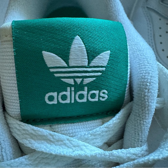 Rare unixes  sample Adidas Atlas Cream and Green Sneakers - Picture 9 of 12